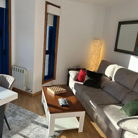 Hyp - Lord Parrulo Apartmán Arcade